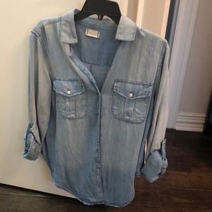 Altard State cute top!